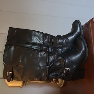 Ladies, black belted leather boots. Size 7 with a chunky heel.
